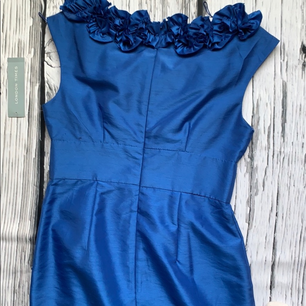 Blue Dress - Picture 4 of 5
